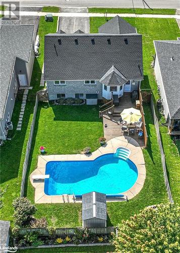 320 Park Street, Orillia, ON - Outdoor With In Ground Pool With Deck Patio Veranda With Backyard