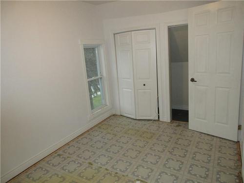713 Cedar Street, Dunnville, ON - Indoor Photo Showing Other Room