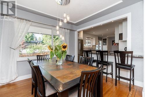 845 Smith Avenue, Coquitlam, BC - Indoor Photo Showing Dining Room