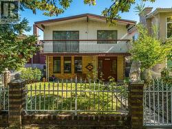 5432 EARLES STREET  Vancouver, BC V5R 3S1