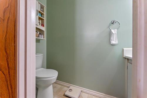 54 595 Adsum Drive, Winnipeg, MB - Indoor Photo Showing Bathroom