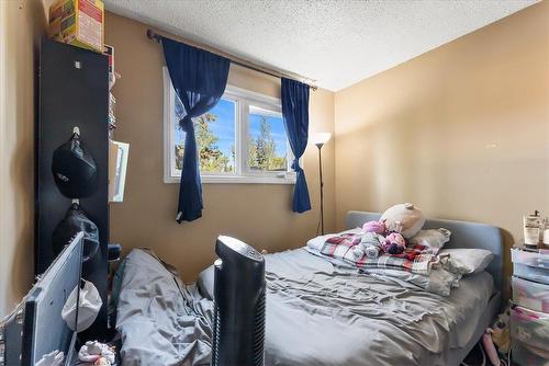 54 595 Adsum Drive, Winnipeg, MB - Indoor Photo Showing Bedroom