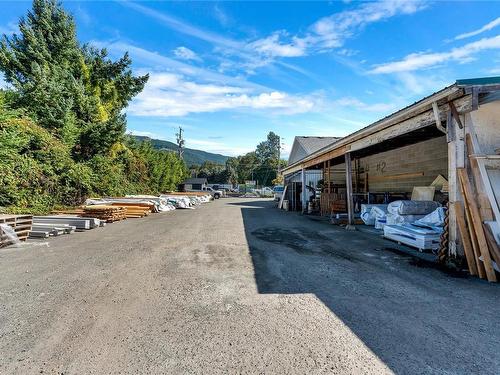 130 Neva Rd, Lake Cowichan, BC 