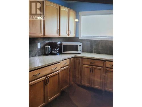 12995 Marvin Road, Prince George, BC - Indoor Photo Showing Kitchen