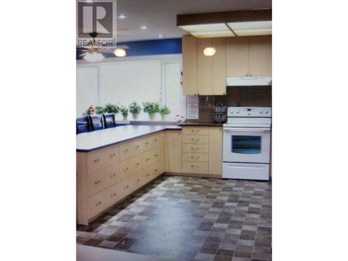 12995 Marvin Road, Prince George, BC - Indoor Photo Showing Kitchen