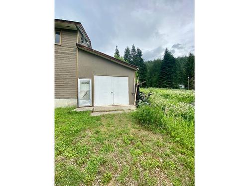 2284 Upper Glade Road, Glade, BC - Outdoor With Exterior