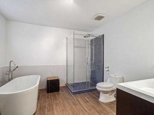 Salle de bains - 4331 Rue Joliette, Montréal (Rosemont/La Petite-Patrie), QC - Indoor Photo Showing Bathroom