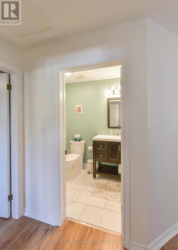 320 Park St, Orillia, ON - Indoor Photo Showing Bathroom