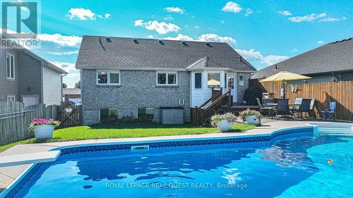 320 Park St, Orillia, ON - Outdoor With In Ground Pool With Deck Patio Veranda With Backyard
