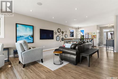 4326 Wild Rose Drive, Regina, SK - Indoor Photo Showing Living Room