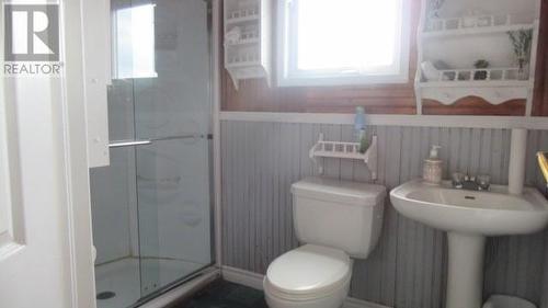 4 Hatcher'S Place, Burgeo, NL - Indoor Photo Showing Bathroom