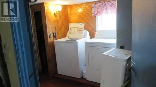 4 Hatcher'S Place, Burgeo, NL - Indoor Photo Showing Laundry Room