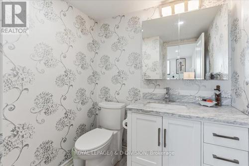 #912 -40 Baif Blvd, Richmond Hill, ON - Indoor Photo Showing Bathroom