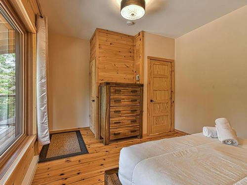 Bedroom - 433Z Rue Ioan, Wentworth-Nord, QC - Indoor Photo Showing Bedroom