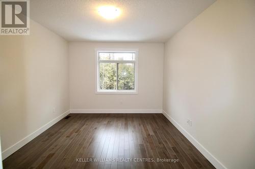 612 25Th Avenue, Hanover, ON - Indoor Photo Showing Other Room