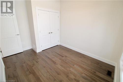 612 25Th Avenue, Hanover, ON - Indoor Photo Showing Other Room