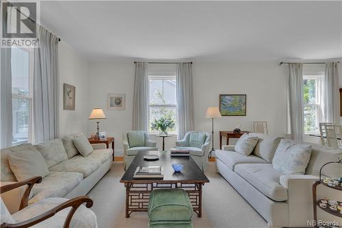 244 Prince Of Wales Street, Saint Andrews, NB - Indoor Photo Showing Living Room