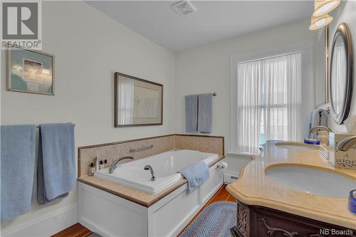 244 Prince Of Wales Street, Saint Andrews, NB - Indoor Photo Showing Bathroom