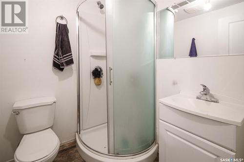 1 209 Camponi Place, Saskatoon, SK - Indoor Photo Showing Bathroom