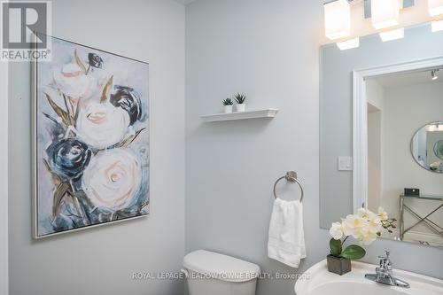 870 Hepburn Rd, Milton, ON - Indoor Photo Showing Bathroom