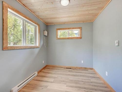 644 Grouse Creek Road, Clearwater, BC - Indoor Photo Showing Other Room