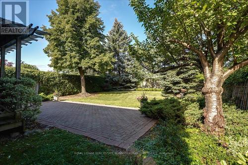 1003 Mesa Cres, Mississauga, ON - Outdoor
