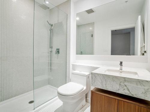 Salle de bains - 805-221 Rue St-Jacques, Montréal (Ville-Marie), QC - Indoor Photo Showing Bathroom