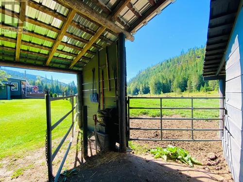 2505 Barley Road, Rossland, BC - Outdoor