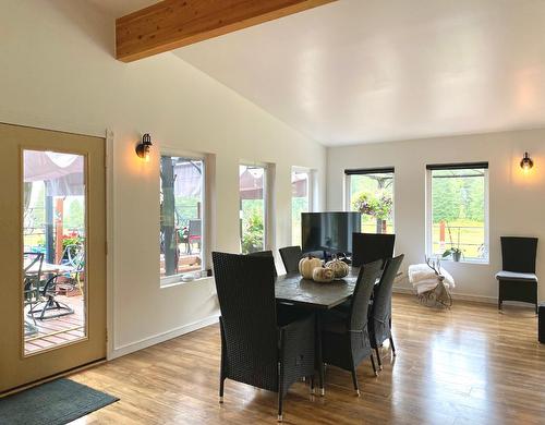 2505 Barley Road, Rossland, BC - Indoor Photo Showing Dining Room