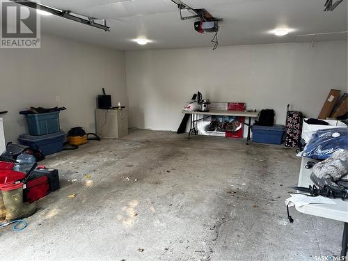 409 Aldridge Street, Bienfait, SK - Indoor Photo Showing Garage