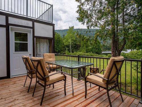 Terrasse - 5 Ch. Léveillé, Val-Des-Lacs, QC - Outdoor With Deck Patio Veranda With Exterior