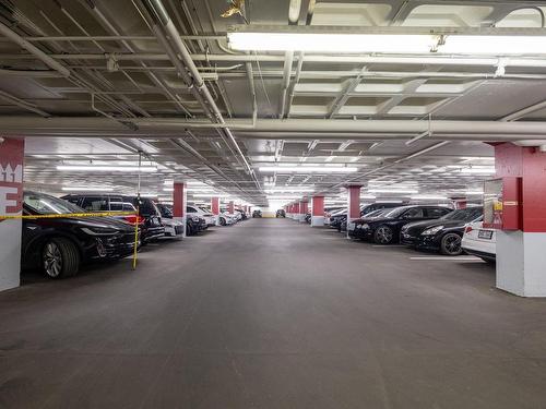 Parking - 1113-3 Rue Westmount-Square, Westmount, QC - Indoor Photo Showing Garage