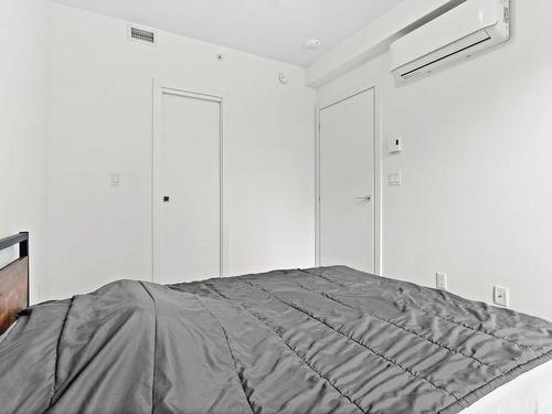 Chambre Ã Â coucher - 310-1239 Rue Drummond, Montréal (Ville-Marie), QC - Indoor Photo Showing Bedroom