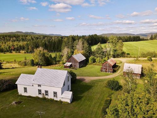 Aerial photo - 8 Ch. Thomson O., Arundel, QC 