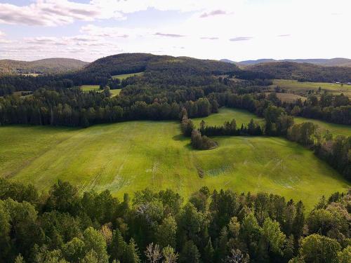 Aerial photo - 8 Ch. Thomson O., Arundel, QC 