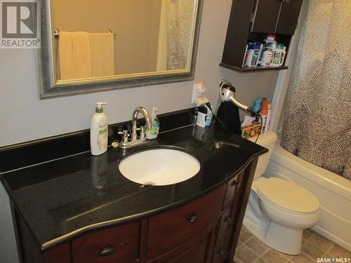 201 Cartha Drive, Nipawin, SK - Indoor Photo Showing Bathroom