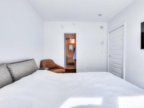 Chambre Ã Â coucher - 901-1228 Rue Des Bassins, Montréal (Le Sud-Ouest), QC - Indoor Photo Showing Bedroom