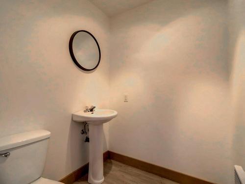 Salle d'eau - 896Z  - 898Z Rue Lamontagne, Saint-Jérôme, QC - Indoor Photo Showing Bathroom