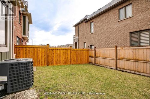 142 Coho Dr, Whitby, ON - Outdoor With Exterior