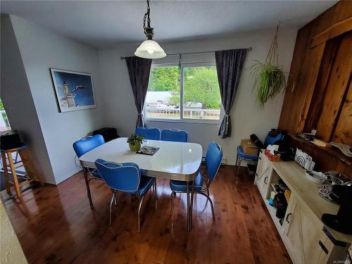 420/428 Alpine View Rd, Tahsis, BC - Indoor Photo Showing Dining Room