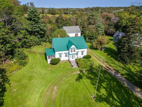 80 Fort Point Road, Weymouth North, NS 