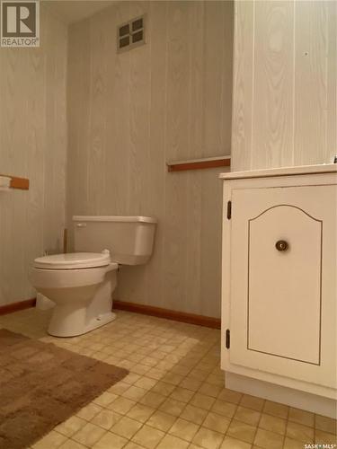 265 Main Street, Kisbey, SK - Indoor Photo Showing Bathroom