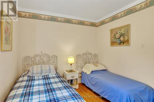 883 Cumberland Ave, Peterborough, ON - Indoor Photo Showing Bedroom