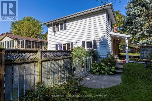 883 Cumberland Ave, Peterborough, ON - Outdoor
