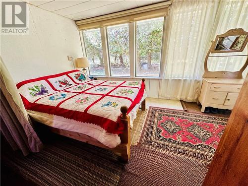 454 Mordan Noakes Road, Evansville, ON - Indoor Photo Showing Bedroom