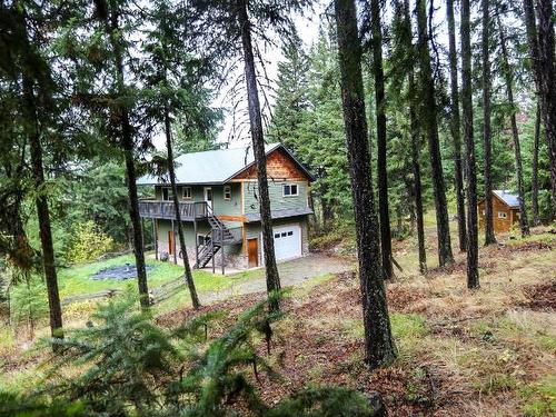 3196 Glengrove Place, Barriere, BC - Outdoor