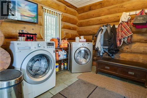 252 Pothier, St. Charles, ON - Indoor Photo Showing Laundry Room