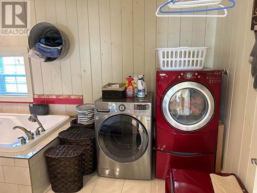7A Boy Scout Road, George'S Lake, NL - Indoor Photo Showing Laundry Room