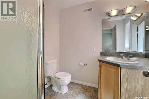 113 Glenn Bay, Milestone, SK - Indoor Photo Showing Bathroom