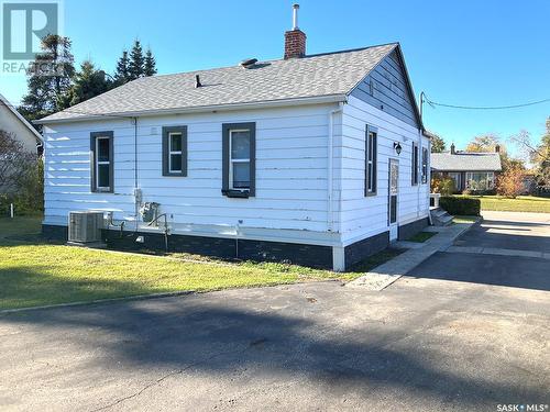 121 Central Boulevard, Nipawin, SK - Outdoor